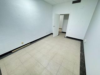 Local comercial en venta en Centro - Doña Mercedes en Dos Hermanas