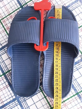 Chanclas nuevas planas 41 suela antideslizante Tex