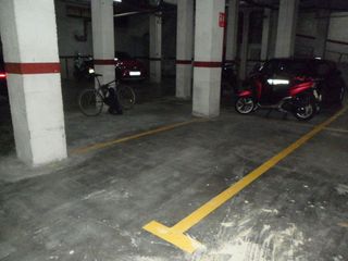 Garaje en venta en La Plana en Esplugues de Llobregat