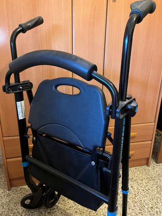 Andador con ruedas y cesta