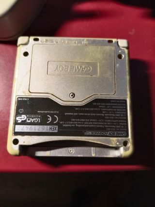 Game Boy Advance SP Tribal Plateada