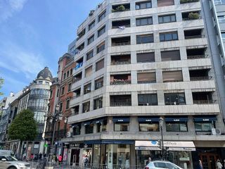 Oficina en venta en Zona Teatro Campoamor en Oviedo