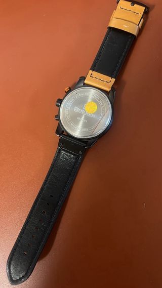 Reloj Curren marrón y negro