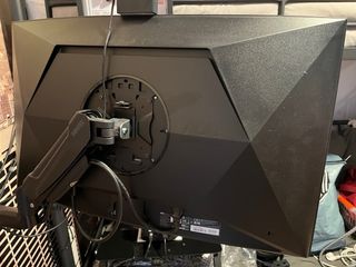 Soporte monitor tv brazo pared elevable