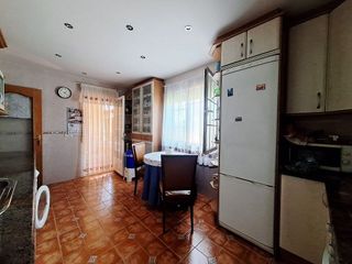 Casa adosada en venta en Yuncos