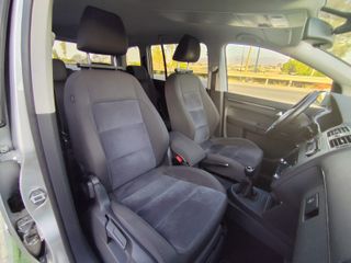 Volkswagen Touran 2011