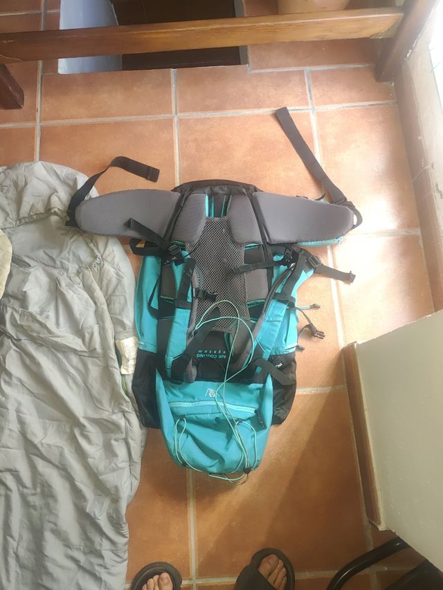 Mochila senderismo + saco dormir