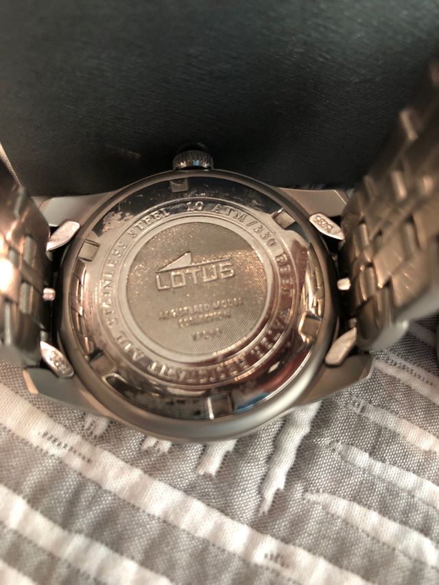 Reloj LOTUS 15295/3 - Titán