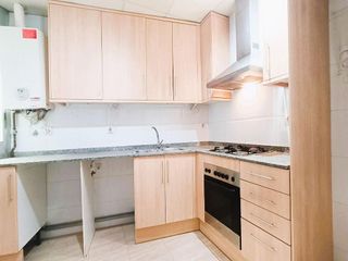 Piso en venta en Roca del Vallès, la