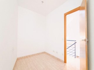Piso en venta en Roca del Vallès, la
