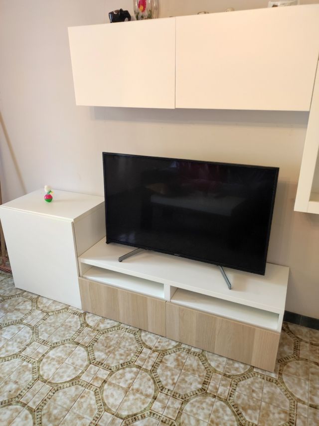 Mueble TV blanco - Salón