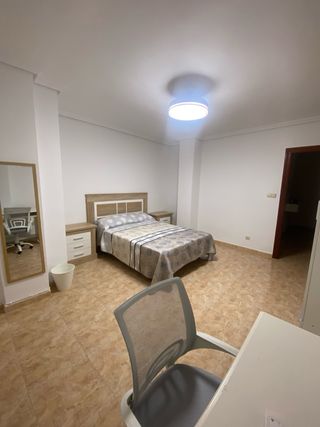 alquiler vacacional, 2 baños, 4 habitataciones.