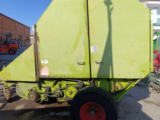 Empacadora Claas Rollant 62