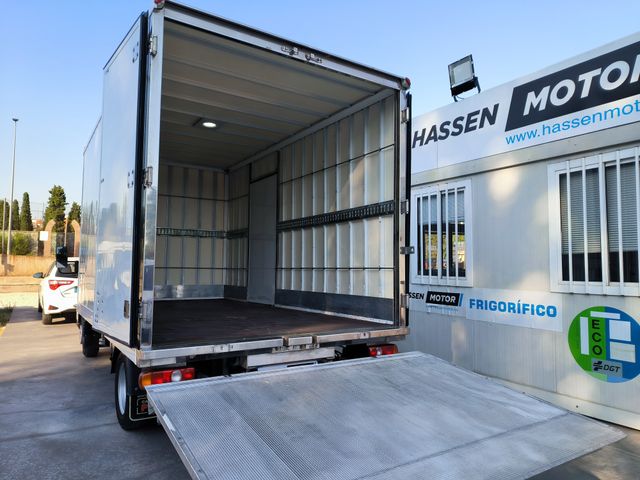 mitsubishi FUSO CANTER 2022