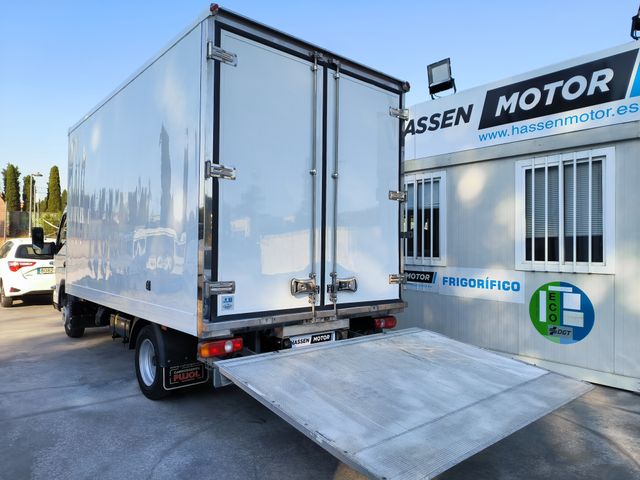 mitsubishi FUSO CANTER 2022
