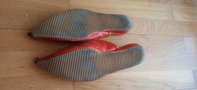Babuchas rojas piel - Zapatos