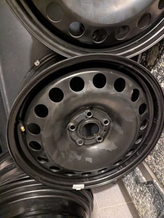 Llantas acero 17" nuevas - 4 uds. Volkswagen.