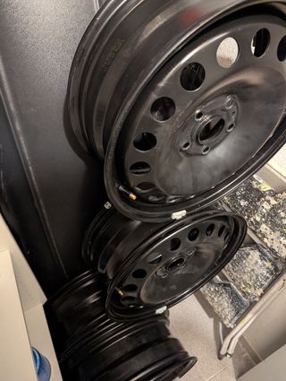 Llantas acero 17" nuevas - 4 uds. Volkswagen.