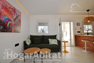 Chalet en venta en Oliva Playa en Oliva