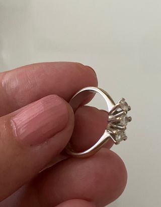 Anillo oro 18k 3 diamantes