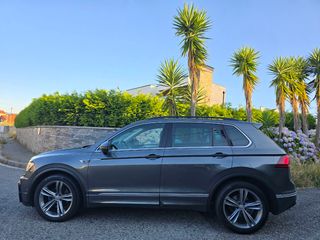 Volkswagen Tiguan < R-LINE >< 2.0 TDI ><2019>
