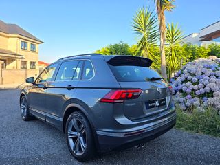 Volkswagen Tiguan < R-LINE >< 2.0 TDI ><2019>