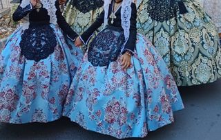 Falda alicantina 
