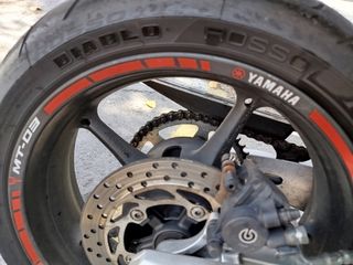 Yamaha MT-03 660cc - Moto