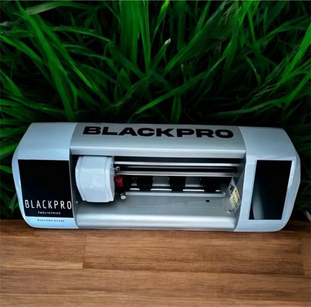 Taglierina BLACKPRO - Macchina da Taglio