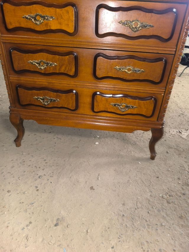 Aparador antiguo madera-mármol