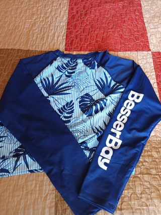 Camiseta BesserBay surf manga larga