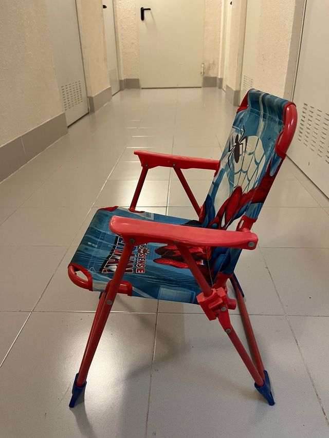Silla plegable Spiderman infantil. 2 unidades.