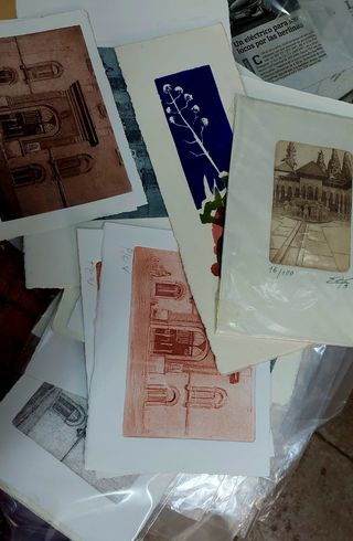 Grabados calcográficos y acuarelas originales