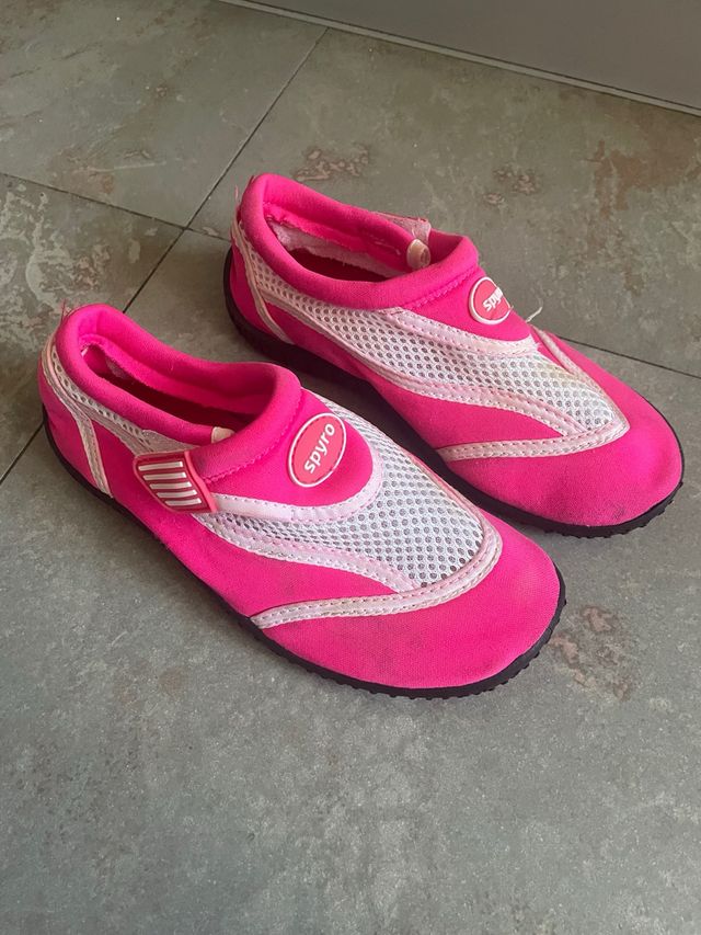 Escarpines playa niña rosa nº31