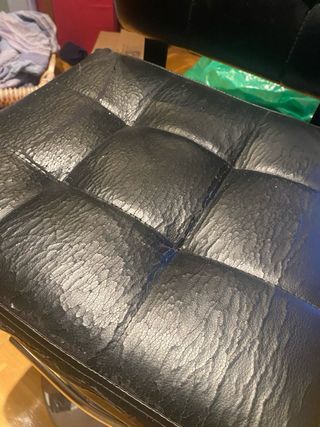 Taburete negro piel sintética