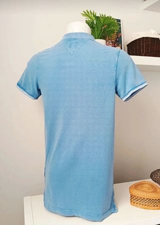 Polo Tommy Hilfiger azul, talla M