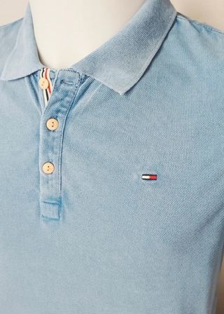 Polo Tommy Hilfiger azul, talla M