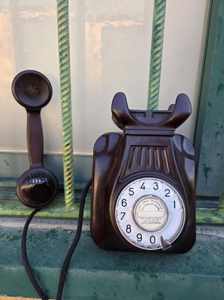 Antiguo teléfono baquelita marron standard electri