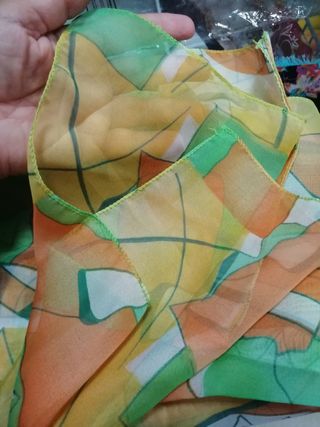 4 Pañuelos seda estampados FULARS