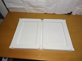 Mesa cama blanca plegable