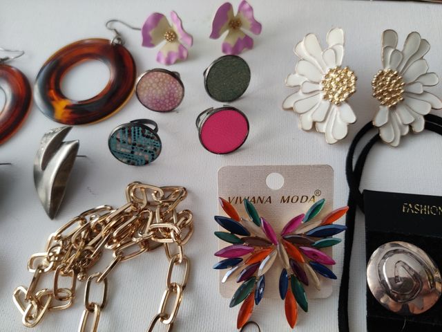 Bisutería vintage & moderna - 20 piezas