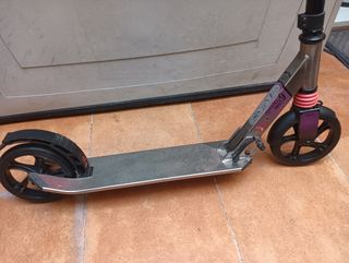 Patinete Oxelo Mid 9 usado