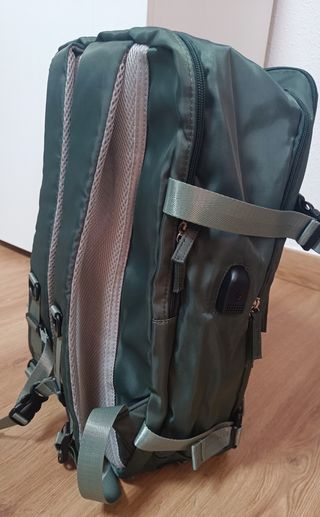 Mochila viaje, ordenador, negocios. Usb