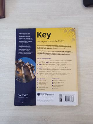 Libro Inglés 1° Bachillerato.