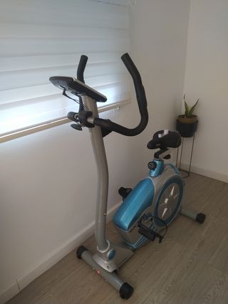 Bicicleta estática Salter Pt0083
Gran estabilidad