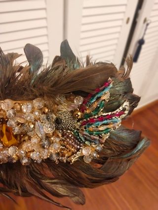 Cinturón joya plumas dorado