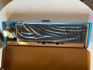 HP 650 Teclado y Mouse inalámbricos