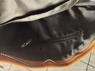 Bolso terciopelo un solo uso. En perfecto estado.