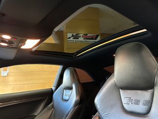 Audi RS5 4.2 Quattro 2011