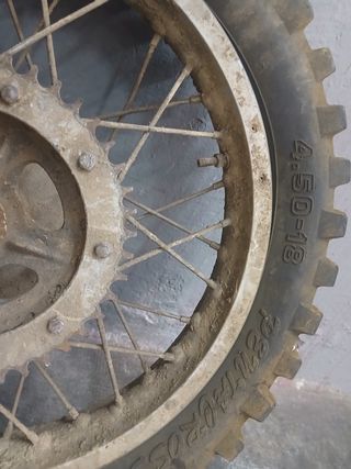 Rueda Moto Vintage 4.50-18